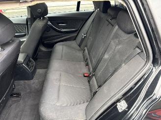 BMW 3-serie 320d 2.0 16V Combi/o  Diesel 1.995cc 135kW (184pk) RWD picture 10