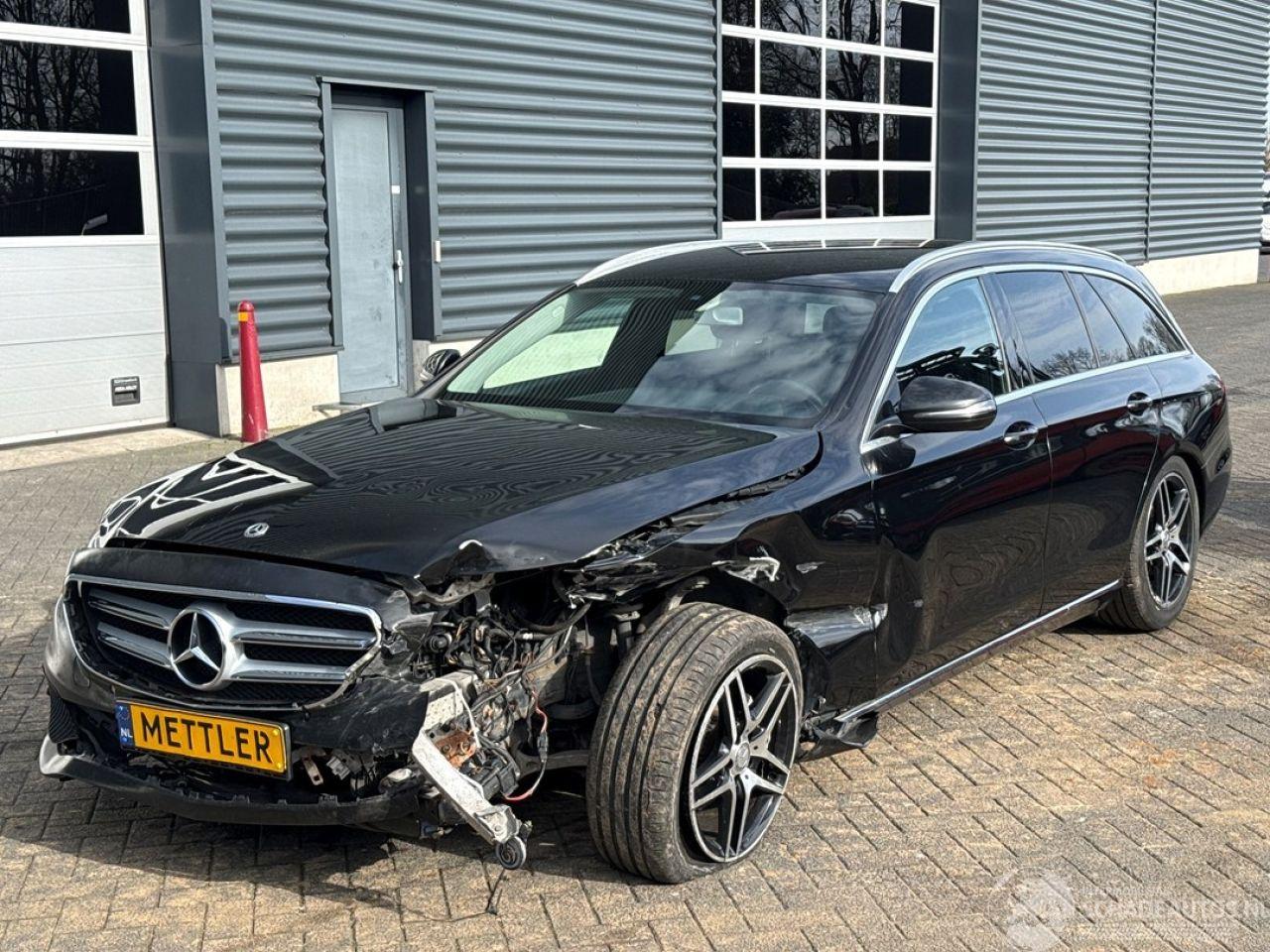 Mercedes E-klasse E-220d 2.0 Turbo 16V Combi/o Diesel 1.950cc 143kW (194pk) RWD