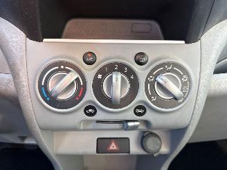 Suzuki Alto 1.0 12V Hatchback 4Dr Benzine 996cc 50kW (68pk) FWD picture 16