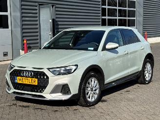 damaged passenger cars Audi A1 ALLSTREET 1.5 35 TFSI 16V Hatchback 4Dr Benzine 1.498cc 110kW (150pk) FWD 2025/4