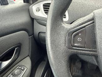 Renault Grand-scenic 1.4 16V TCe 130 MPV  Benzine 1.397cc 96kW (131pk) FWD 2009 picture 14