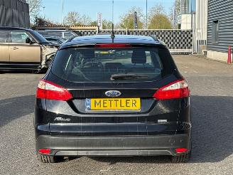Ford Focus 1.0 Ti-VCT EcoBoost 12V 100 Combi/o  Benzine 998cc 74kW (101pk) FWD picture 4