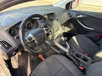 Ford Focus 1.0 Ti-VCT EcoBoost 12V 100 Combi/o  Benzine 998cc 74kW (101pk) FWD picture 11