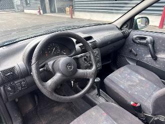 Opel Corsa -B 1.4i Hatchback  Benzine 1.389cc 44kW (60pk) FWD picture 11