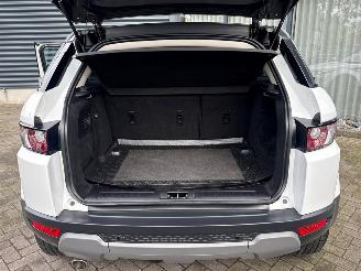 Land Rover Range Rover Evoque 2.2 TD4 16V 5-drs. SUV 4Dr Diesel 2.179cc 110kW (150pk) 4x4 picture 9