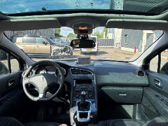 Peugeot 5008 7 Persoons 1.6 THP 16V MPV  Benzine 1.598cc 115kW (156pk) FWD picture 14