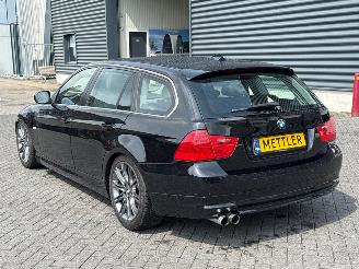 BMW 3-serie M pakket 325i 24V Combi/o  Benzine 2.979cc 160kW (218pk) RWD picture 3