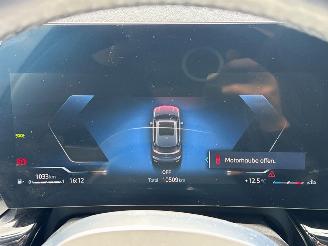 BMW 2-serie M Sportpakket 220i Mild Hybrid 1.5 TwinPower Turbo 12V MPV  Elektrisch Benzine 1.499cc 125kW (170pk) FWD picture 17
