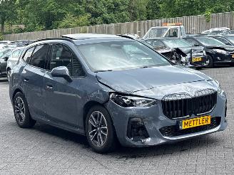 BMW 2-serie M Sportpakket 220i Mild Hybrid 1.5 TwinPower Turbo 12V MPV  Elektrisch Benzine 1.499cc 125kW (170pk) FWD picture 7