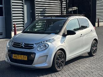 Schadeauto Citroën C1 1.2 PureTech 82 12V Hatchback  Benzine 1.199cc 60kW (82pk) FWD 2014/8
