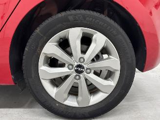 Kia Rio 1.0i T-GDi 100 12V Hatchback  Benzine 998cc 74kW (101pk) FWD picture 26