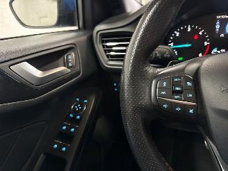 Ford Focus 1.5 EcoBlue 120 Hatchback  Diesel 1.499cc 88kW (120pk) FWD picture 17