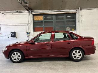 Opel Vectra -B 1.6 16V Ecotec Sedan 4Dr Benzine 1.598cc 74kW (101pk) FWD picture 2