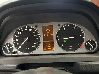 Mercedes B-klasse 2.0 B-180 CDI 16V Hatchback  Diesel 1.991cc 80kW (109pk) FWD picture 13
