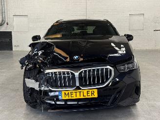 BMW 5-serie 520d M Pakket CARBONSCHWARZ METALLIC (416) 48V 2.0 TwinPower Turbo 16V Combi/o  Elektrisch Diesel 1.995cc 145kW (197pk) RWD 2024-03 (11GW; 12GW) B47D20B; JA1 picture 8