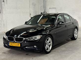 Damaged car BMW 3-serie 320d 2.0 16V EfficientDynamicsEdition Sedan 4Dr Diesel 1.995cc 120kW (163pk) RWD 2011-04/2015-07 (3D31; 3D32; 3E11; 3E12) N47D20C 2014/1