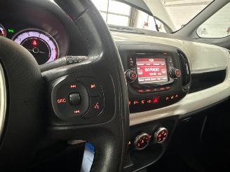 Fiat 500L 0.9 TwinAir Turbo 105 MPV  Benzine 875cc 77kW (105pk) FWD picture 15