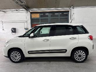 Fiat 500L 0.9 TwinAir Turbo 105 MPV  Benzine 875cc 77kW (105pk) FWD picture 2
