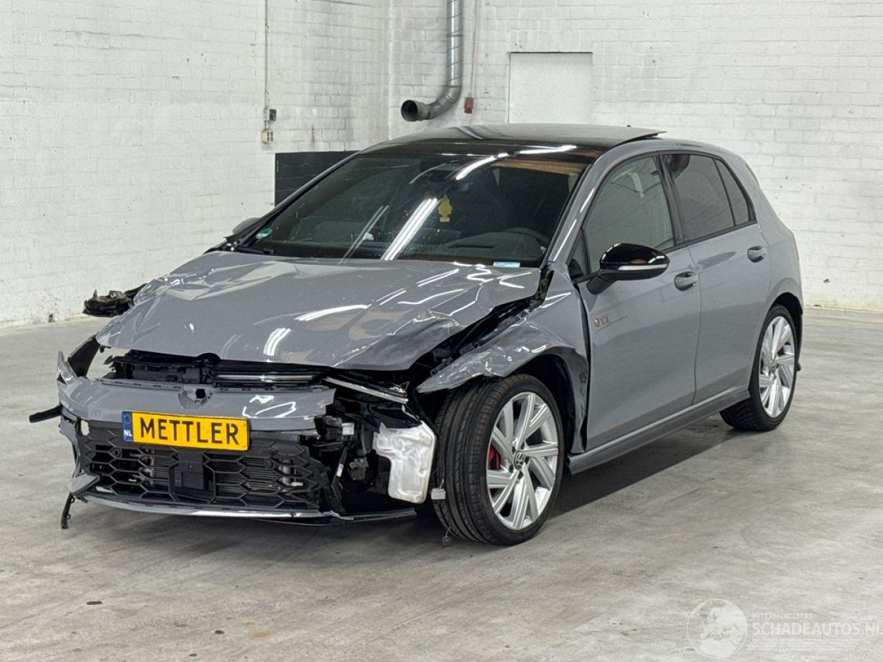 Volkswagen Golf 8,5 2.0 GTI 16V Hatchback Benzine 1.984cc 195kW (265pk) FWD 2024-06 DNPD