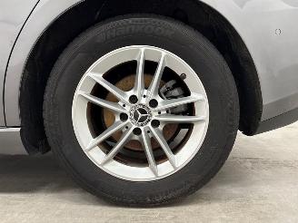 Mercedes B-klasse 1.3 B-180 Turbo 16V Hatchback  Benzine 1.332cc 100kW (136pk) FWD picture 26