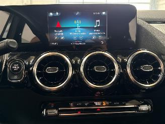 Mercedes B-klasse 1.3 B-180 Turbo 16V Hatchback  Benzine 1.332cc 100kW (136pk) FWD picture 15