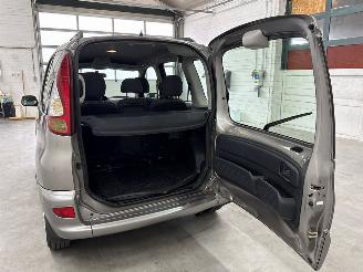 Toyota Yaris-verso 1.3 16V MPV  Benzine 1.299cc 62kW (84pk) FWD picture 9