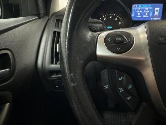 Ford Focus 1.0 Ti-VCT EcoBoost 12V 100 Combi/o  Benzine 998cc 74kW (101pk) FWD picture 19