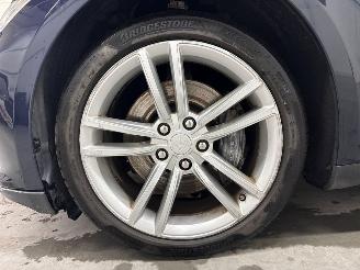 Tesla Model S Free Supercharge 85 Liftback  Elektrisch  270kW (367pk) RWD picture 23