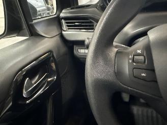 Peugeot 208 1.2 Vti 12V PureTech 82 Hatchback  Benzine 1.199cc 60kW (82pk) FWD picture 13