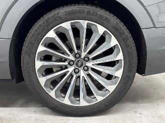 Audi E-tron 55 quattro 3x s-line SUV  Elektrisch  300kW (408pk) 4x4 2018-09/2023-07  EASA; EAWA picture 10