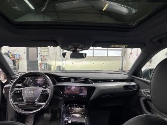 Audi E-tron 55 quattro 3x s-line SUV  Elektrisch  300kW (408pk) 4x4 2018-09/2023-07  EASA; EAWA picture 29