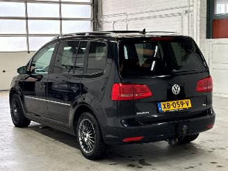 Volkswagen Touran 1.4 16V TSI 140 MPV  Benzine 1.390cc 103kW (140pk) FWD picture 3
