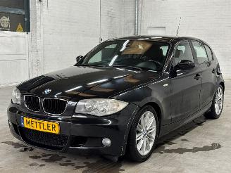 Auto incidentate BMW 1-serie 116i 1.6 16V Hatchback 4Dr Benzine 1.596cc 85kW (116pk) RWD 2006/9