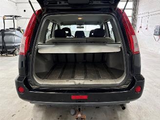 Nissan X-Trail 2.0 16V 4x2 SUV  Benzine 1.998cc 103kW (140pk) FWD picture 9