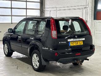 Nissan X-Trail 2.0 16V 4x2 SUV  Benzine 1.998cc 103kW (140pk) FWD picture 3