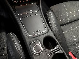 Mercedes A-klasse 2.2 A-220 d 16V Hatchback  Diesel 2.143cc 130kW (177pk) FWD picture 18