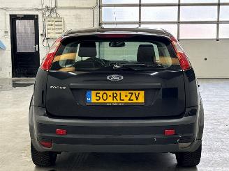 Ford Focus 1.6 16V Hatchback  Benzine 1.596cc 74kW (101pk) FWD picture 4