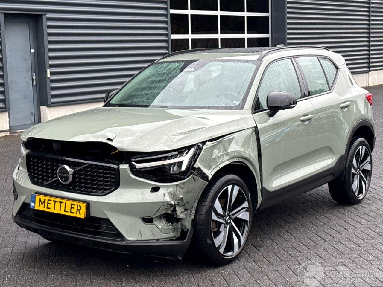 Volvo XC40 2.0 B4 16V Mild Hybrid Autom. SUV  Elektrisch Benzine 1.969cc 145kW (197pk) FWD