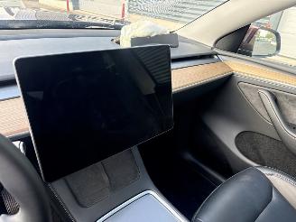 Tesla Model Y Long Range 75kWh Dual motor SUV  Elektrisch  378kW (514pk)  4x4 picture 15
