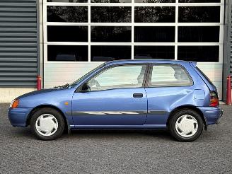 Toyota Starlet 1.3,XLi,GLi 16V Hatchback  Benzine 1.332cc 55kW (75pk) FWD picture 2