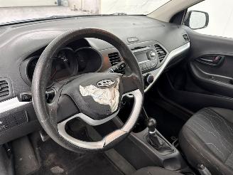 Kia Picanto 1.2 16V Hatchback  Benzine 1.248cc 63kW (86pk) FWD picture 11