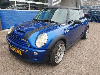 Vaurioauto  passenger cars Mini Cooper S 1.6 Chili 2006/6
