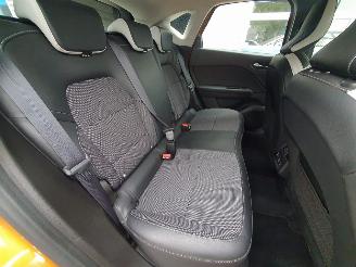 Renault Captur 1.3 TCe 140 Zen Hybrid Automaat picture 28