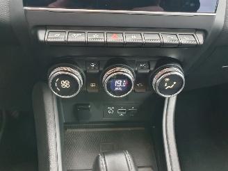 Renault Captur 1.3 TCe 140 Zen Hybrid Automaat picture 25