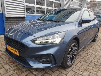 Schadeauto Ford Focus 1.0 EcoBoost Hybrid ST Line X Business 2020/10