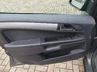 Opel Zafira 1.6 Cosmo 7 Persoons picture 10