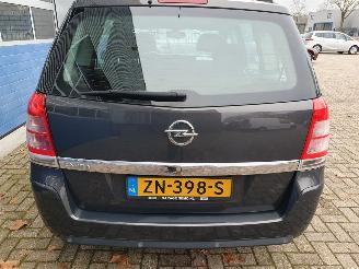 Opel Zafira 1.6 Cosmo 7 Persoons picture 4