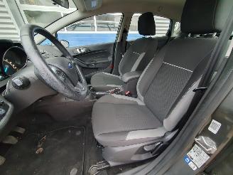 Ford Fiesta 1.0 Titanium picture 12