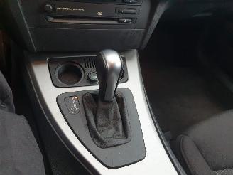 BMW 3-serie 320i High Executive Automaat Schadevrij picture 20