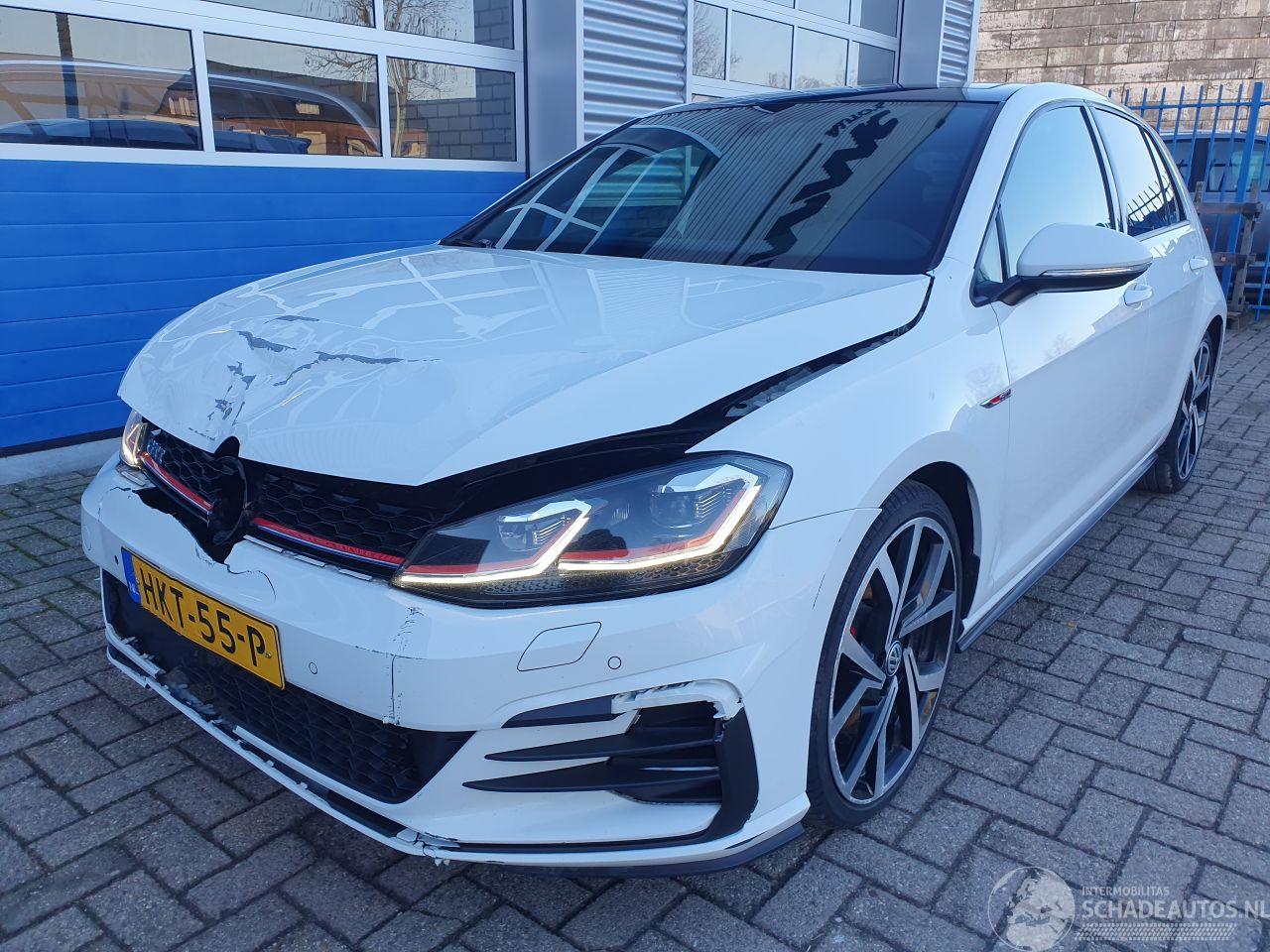 Volkswagen Golf 2.0 TSI GTI Performance Business Automaat